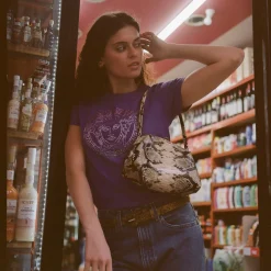 Minitorebki-Balagan Hug Bag Torebka L, Zlamana Biel Wzor Pytona