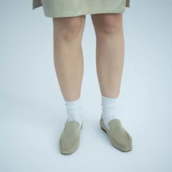 Półbuty-Balagan Monsieur Półbuty, Zbozowy Welur